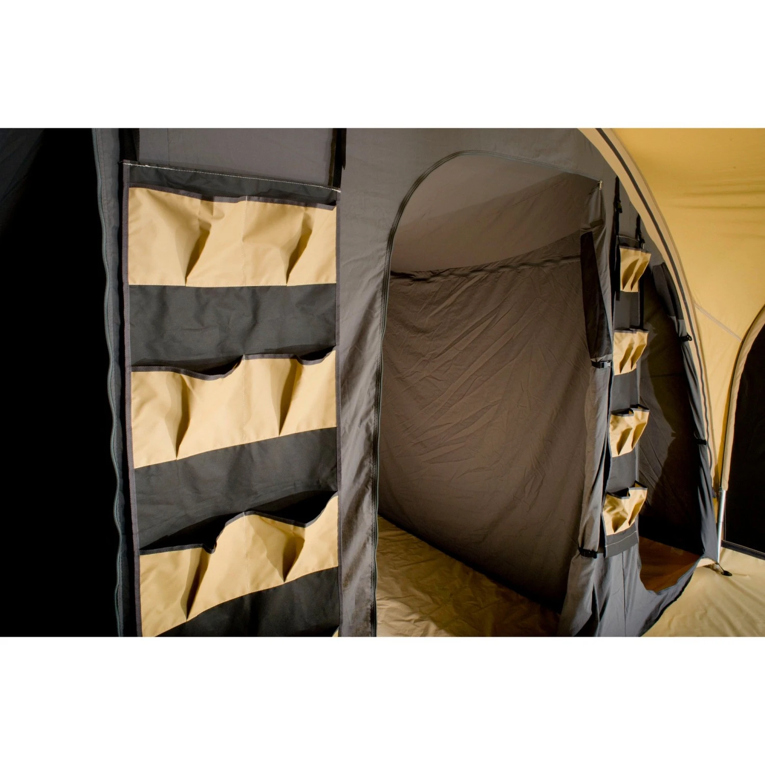 Cabanon Biscaya 440 All Season Tunneltent 2023 9 Cabanon Biscaya 440 All Season Tunneltent 2023 - Afbeelding 7